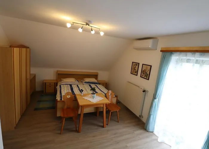 Homestay szállás Gaestehaus Ulbl Kitzeck im Sausal