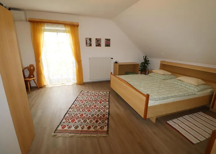 Homestay szállás Gaestehaus Ulbl Kitzeck im Sausal